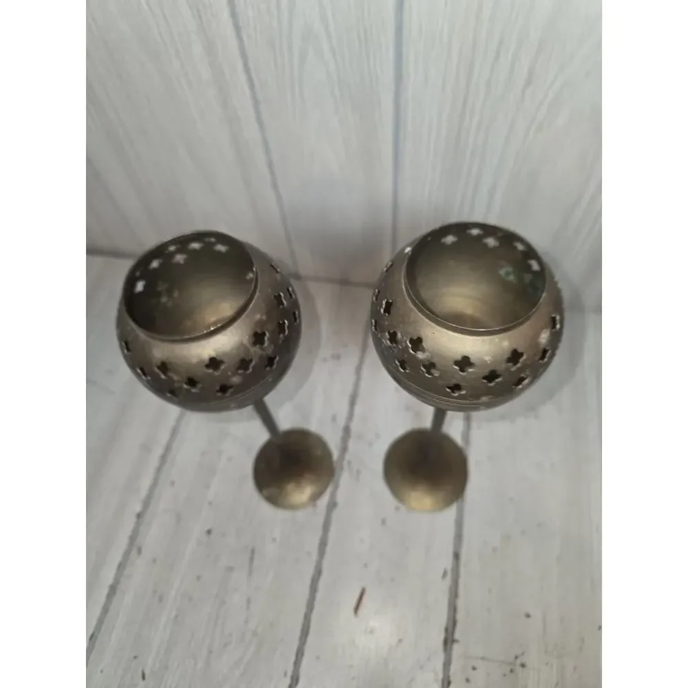 Vintage Brass Tea Light Candle Holders 10